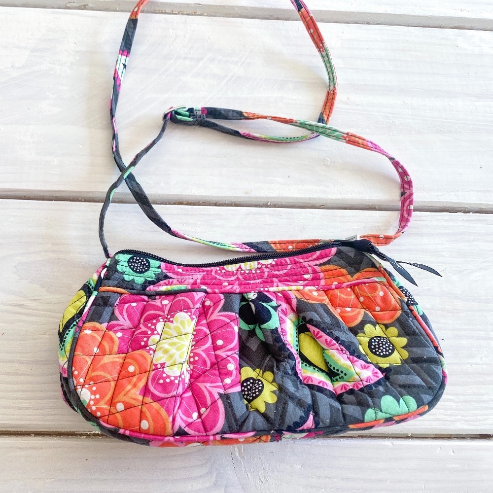 Vera Bradley ziggy zinnia crossbody bag